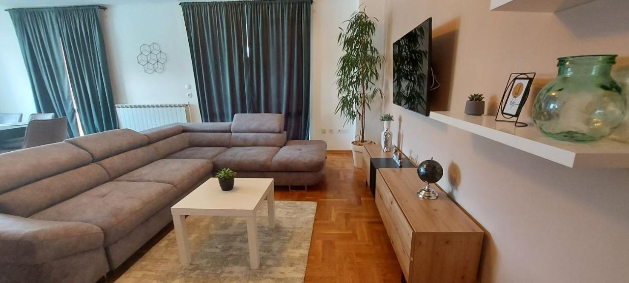 Apartments Tomic Biograd Na Moru Zewnętrze zdjęcie