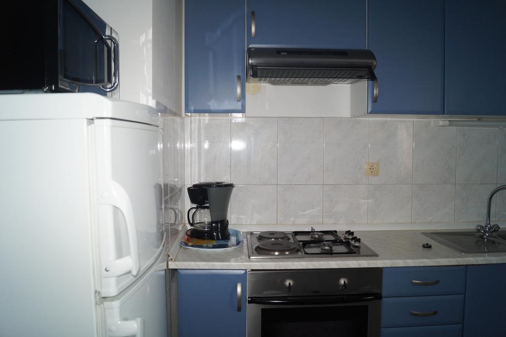 Apartments Tomic Biograd Na Moru Pokój zdjęcie