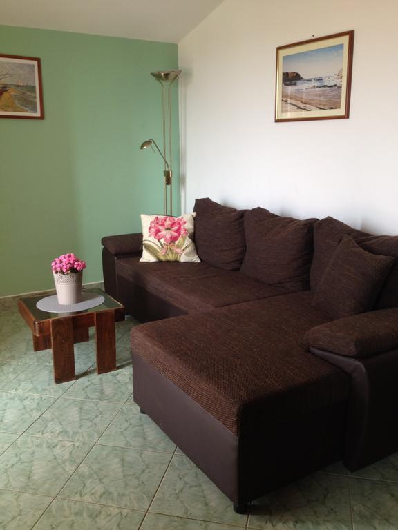 Apartments Tomic Biograd Na Moru Zewnętrze zdjęcie